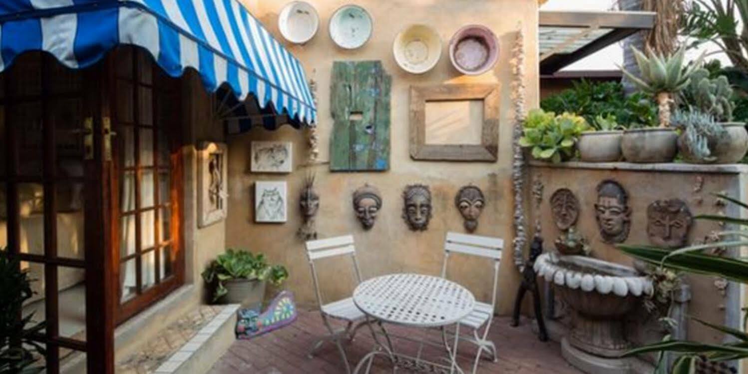 The Art Guesthouse Hartbeespoort Bagian luar foto
